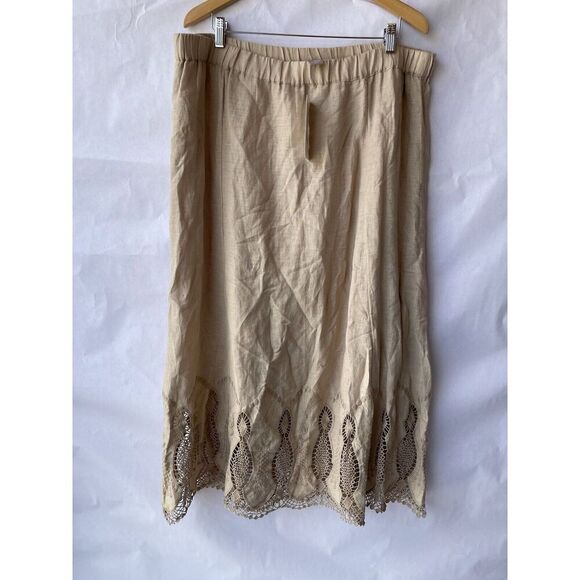 Chico’s 100% Linen Size 3 16/18 Crochet Maxi Skirt Embroidered Hem Boho Full - Picture 1 of 10